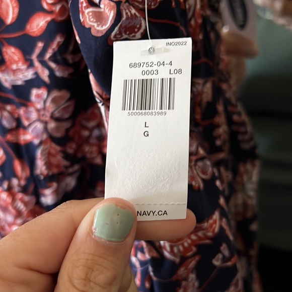 Old navy dress - Picture 3 of 3